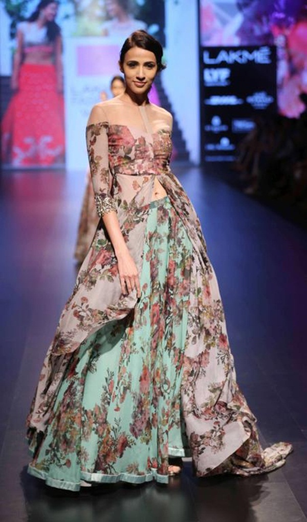 Lakme+Fashion+Week+Winter+Festive+2016+Grand+Finale