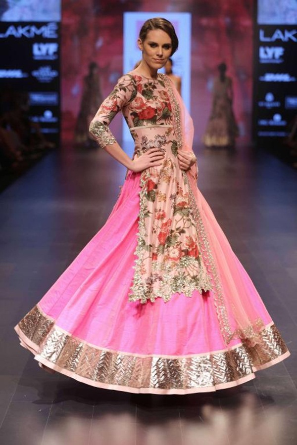 Lakme+Fashion+Week+Winter+Festive+2016+Grand+Finale