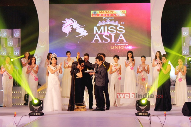 Manappuram+Miss+Asia