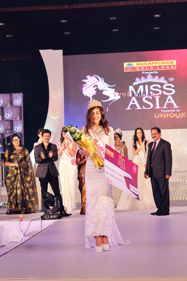 Manappuram+Miss+Asia