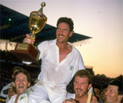 Allan Border lifts world cup for Australia