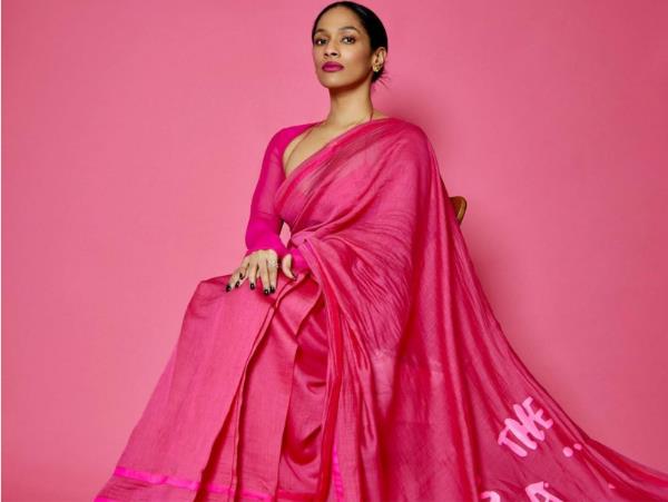 5 outfits that prove 'Rani' pink is the colour of December!