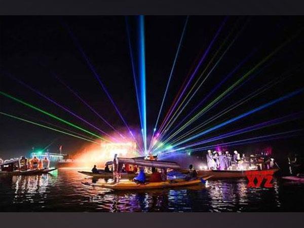 J-K: Houseboat festival organised on Dal Lake to attract tourists in winter