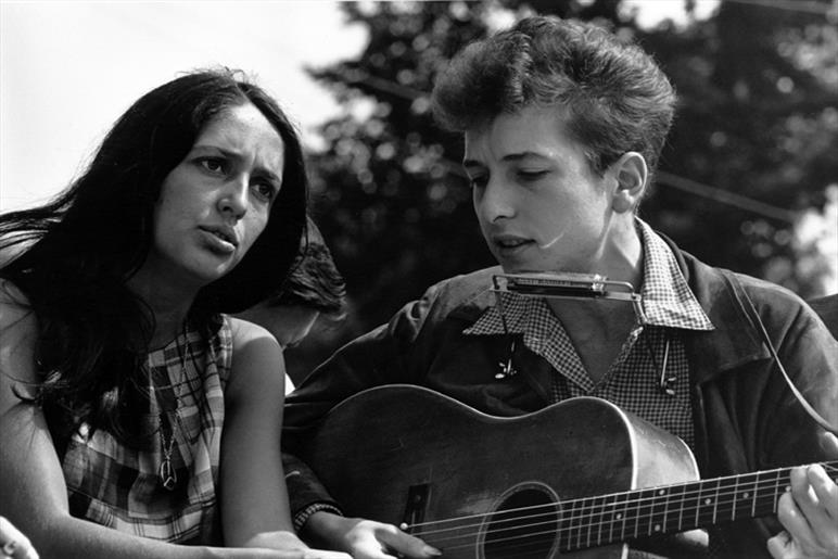 Bob Dylan and Joan Baes