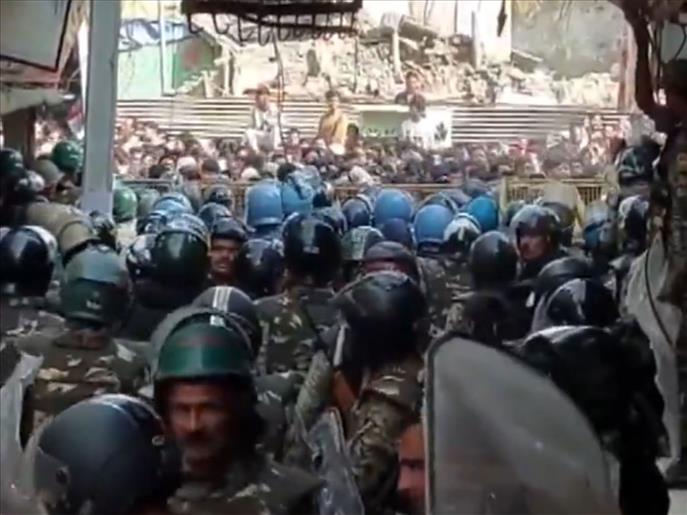 Ujjain: Protests erupt as demolition work in part of Shahi Masjid campus continues